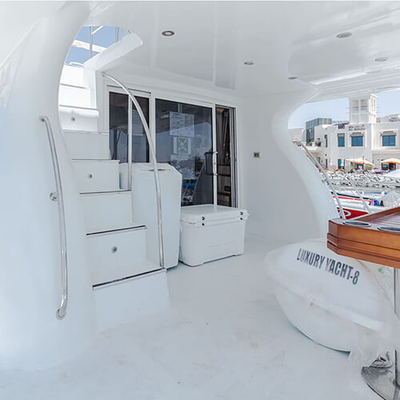Luxury Yacht 82